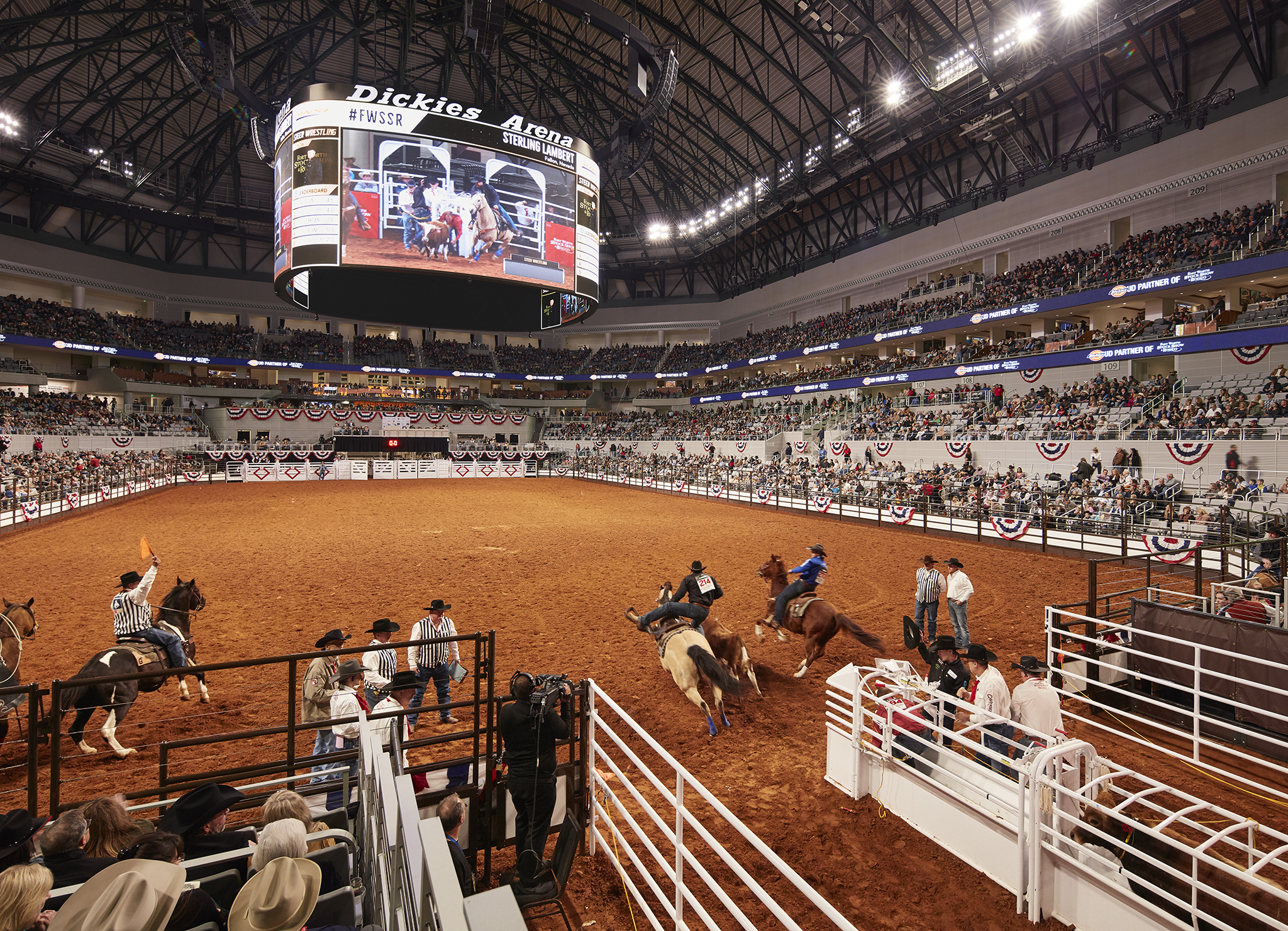 Dickies Arena wins ICAA Texas John Staub Award for Civic